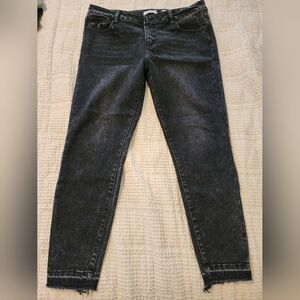 Women's KanCan Mid Rise Ankle Skinny Raw Hem Black Jeans Size 33 Stretchy
